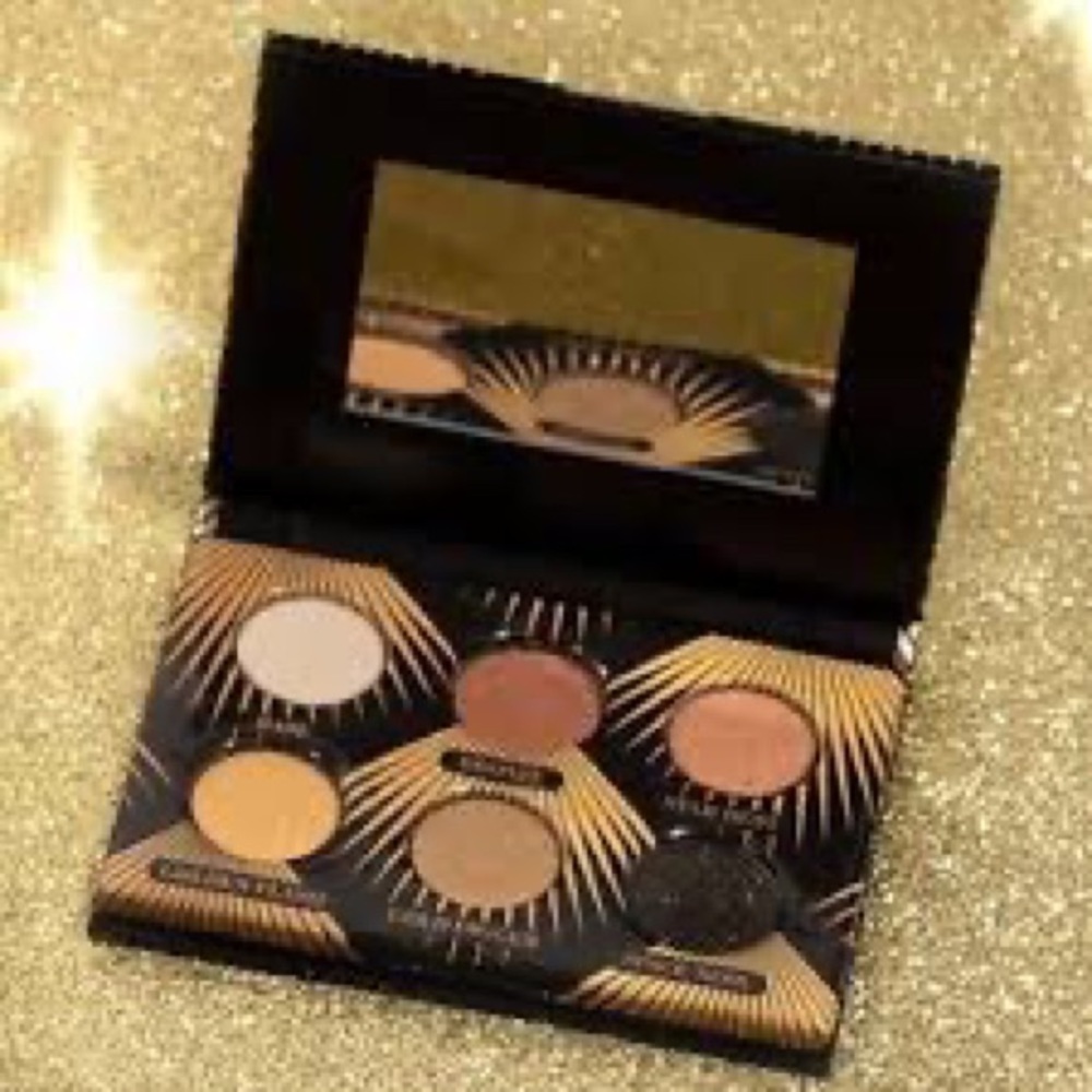 Farmasi 24K Gold Eyeshadow Palette - NWT in box